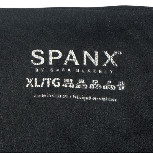 EUC - Spanx Booty Boost Cropped Leggings - Size XL - Picture 6 of 7